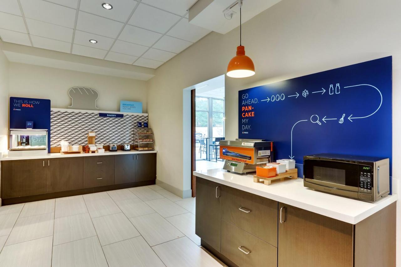 Holiday Inn Express & Suites - Dawsonville By Ihg Ngoại thất bức ảnh
