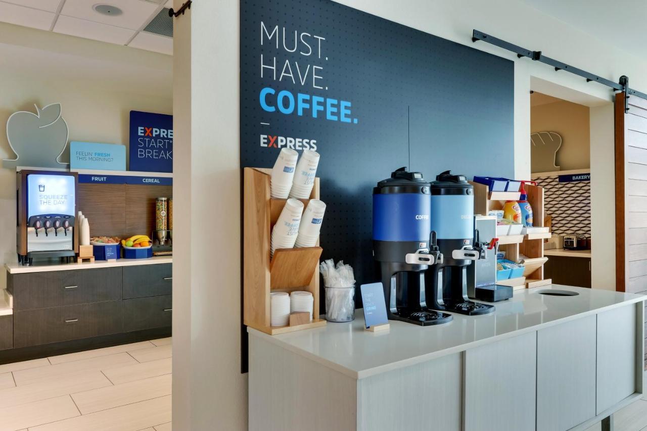 Holiday Inn Express & Suites - Dawsonville By Ihg Ngoại thất bức ảnh