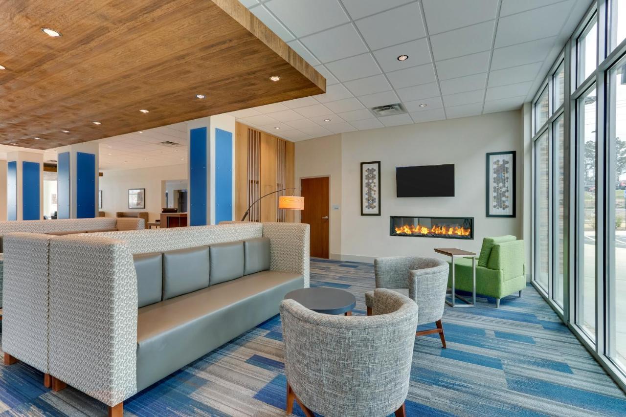 Holiday Inn Express & Suites - Dawsonville By Ihg Ngoại thất bức ảnh